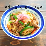 チャーシュー入り焼きうどん